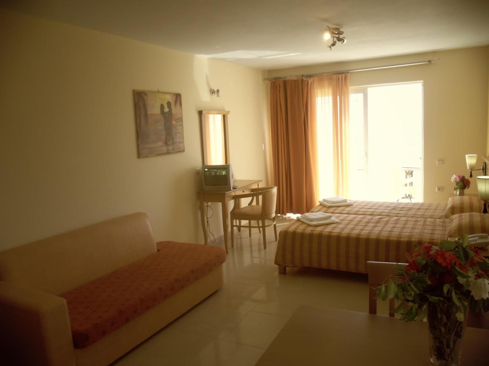 Ionio Star 3*